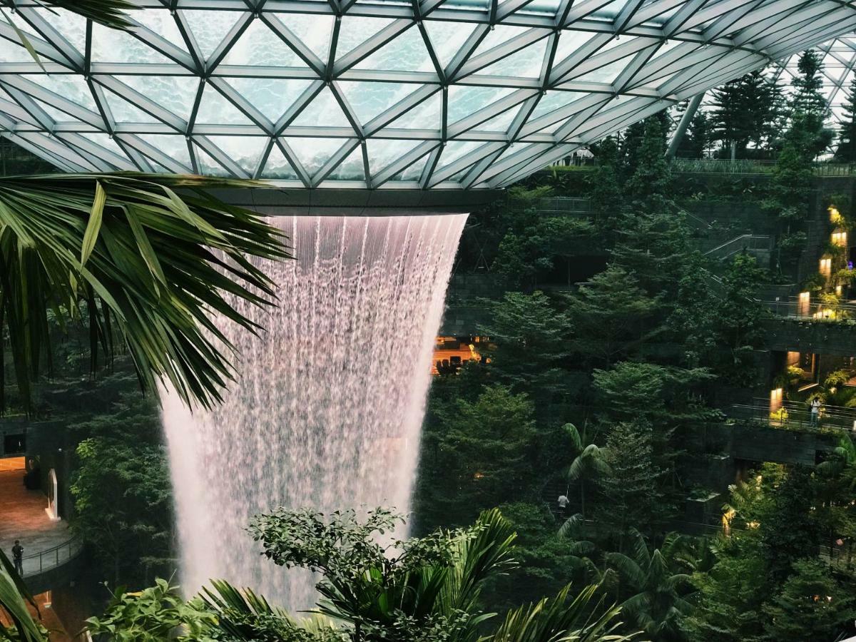 Yotelair Singapore Changi Airport Landside Exterior foto